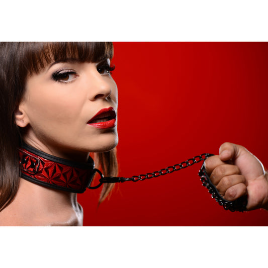 Crimson Tied Collar With Leash